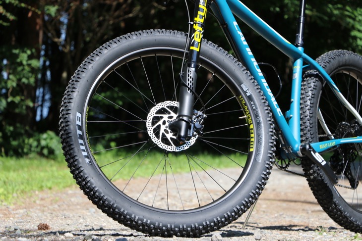 トレイルライドにピッタリなセミファット27.5+のMTB